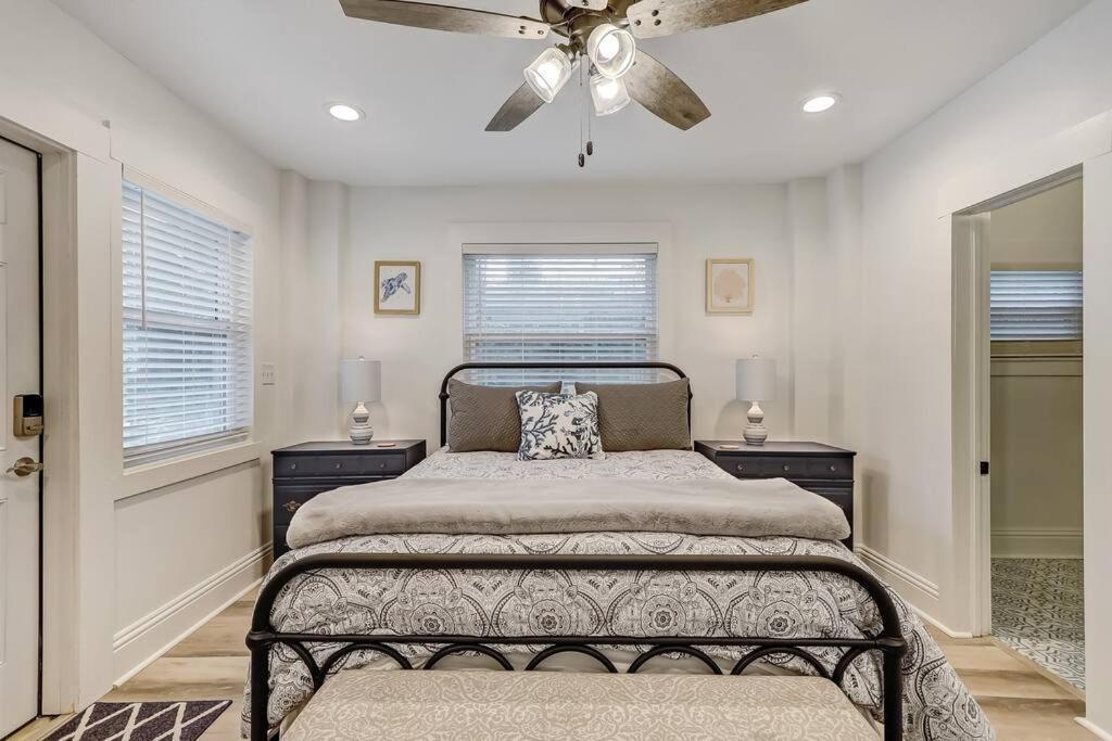 Beachside Retreat Awaits At Jacksonville Beach Exterior photo